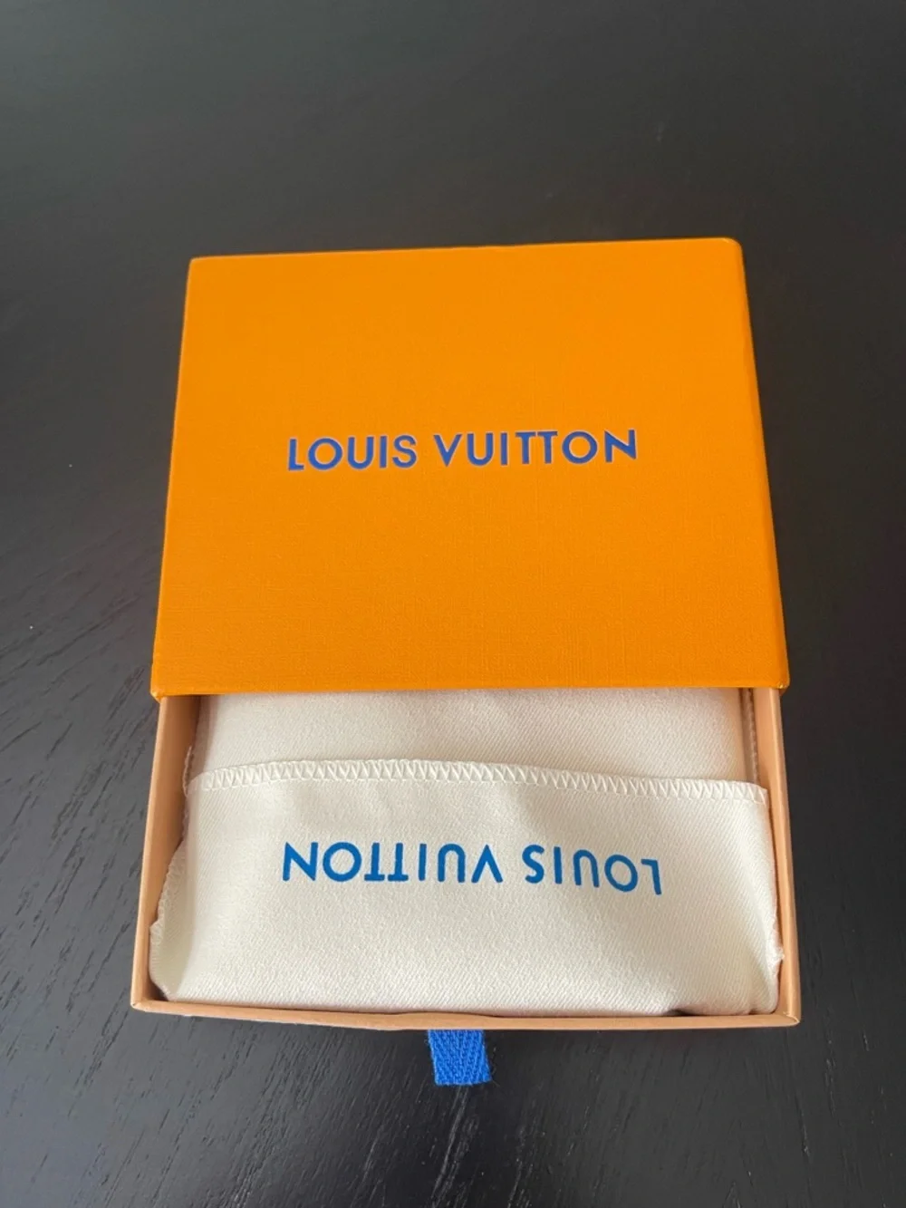 Louis Vuitton monogram bifold wallet - Picture 3 of 6